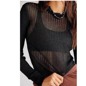 FREE PEOPLE NWT Women's H20 Black Crew Pullover Size M $98. MSRP